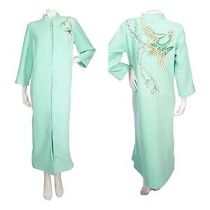 Bob Mackie’s Zipper Front Phoenix Rising Embroidered Fleece Robe Mint Green XL